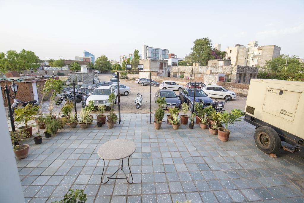 K G Residency Airport Hotel Dźajpur Zewnętrze zdjęcie